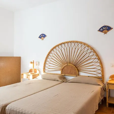 Ca L'estany Clos Holiday home *